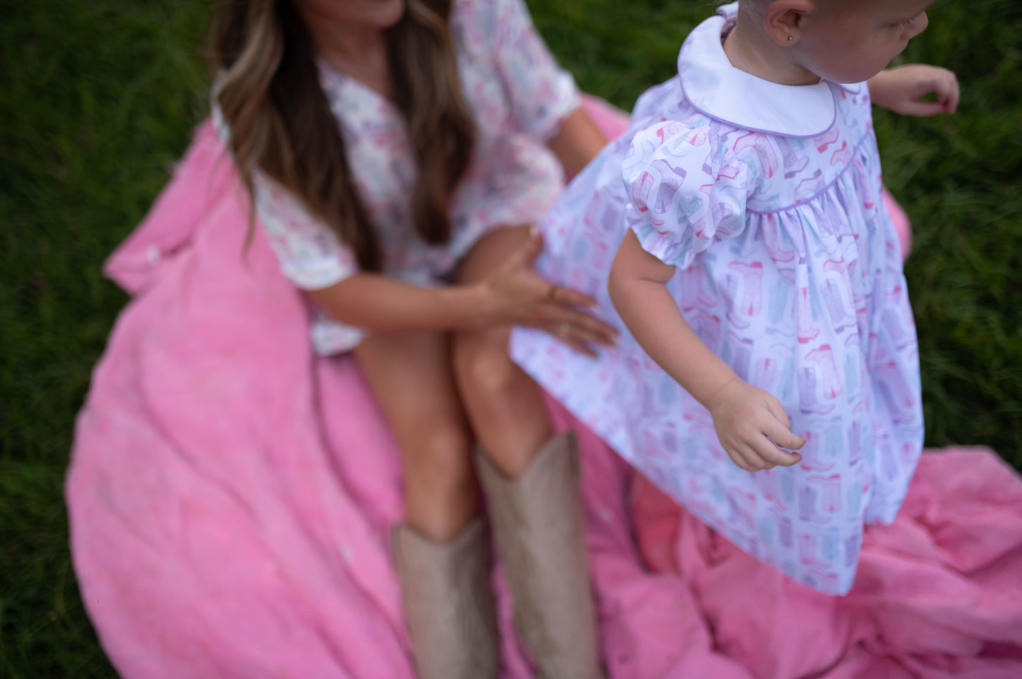 Girls Petals & Spurs Bubble Sleeve Collar Dress